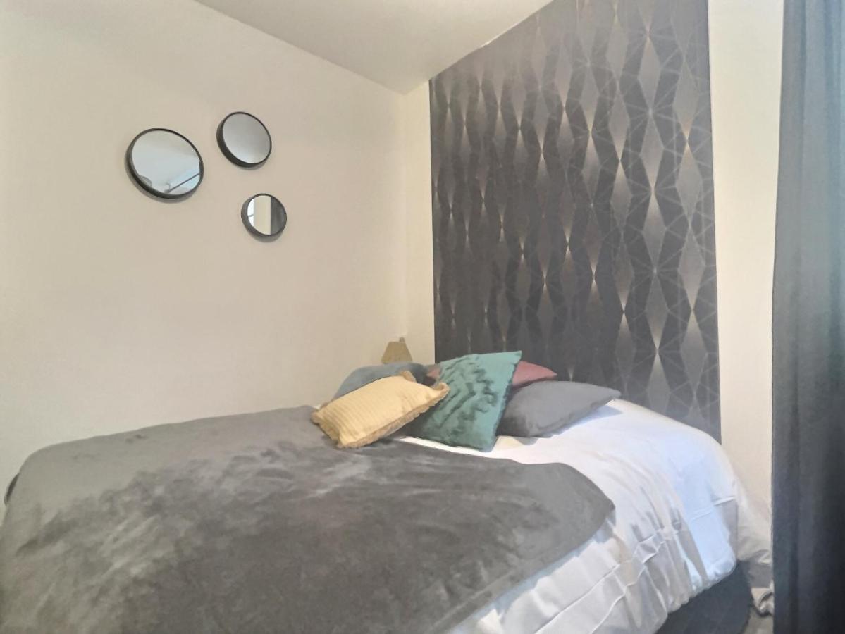 Le Foch Apartment Chalons en Champagne Luaran gambar